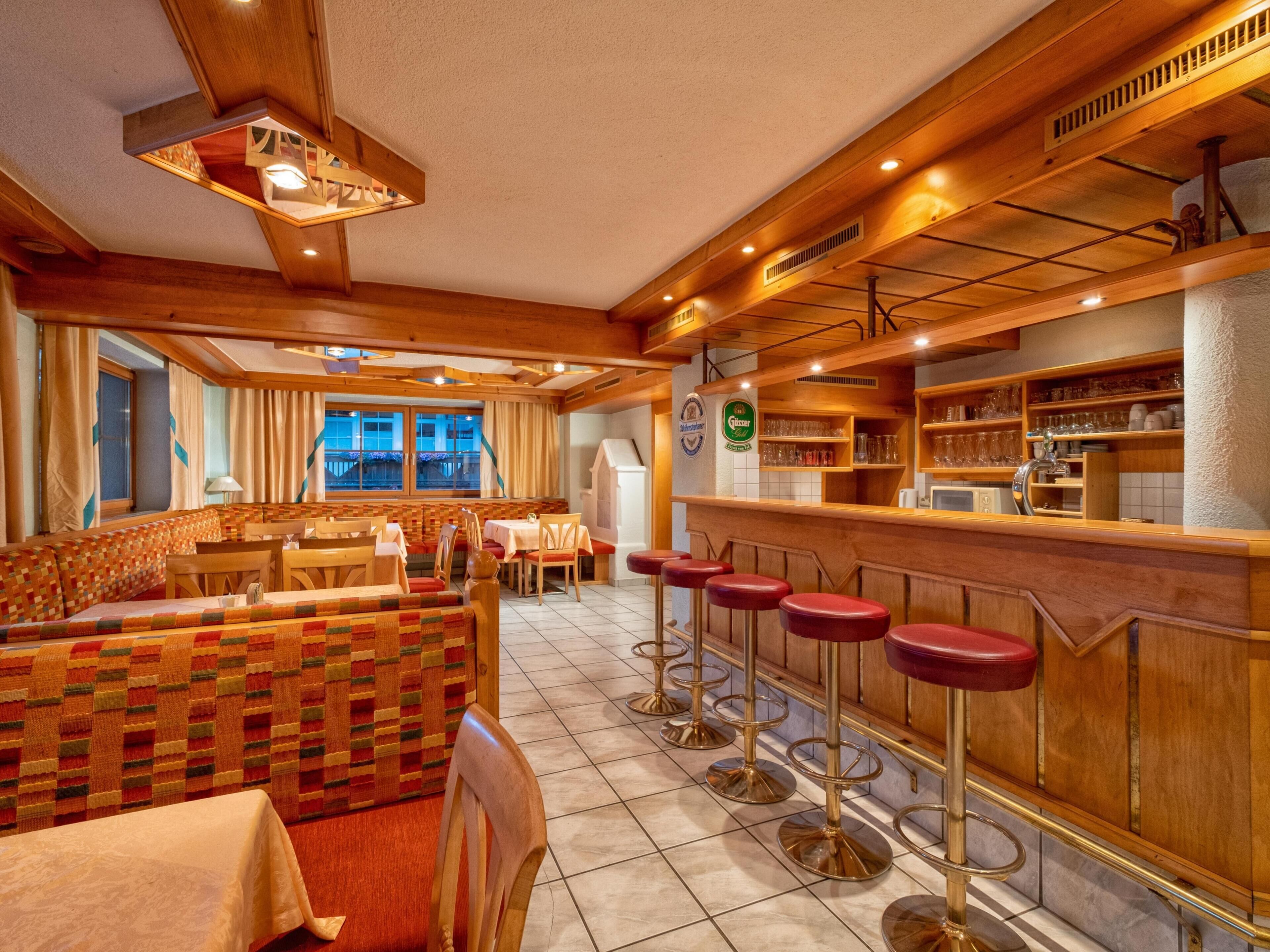Bar (in der Unterkunft)