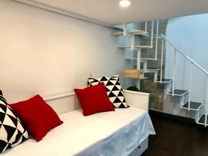 Interior - Holiday Home 'L'orecchietta Studio' with Wi-Fi and Air Conditioning (Ruvo di Puglia)