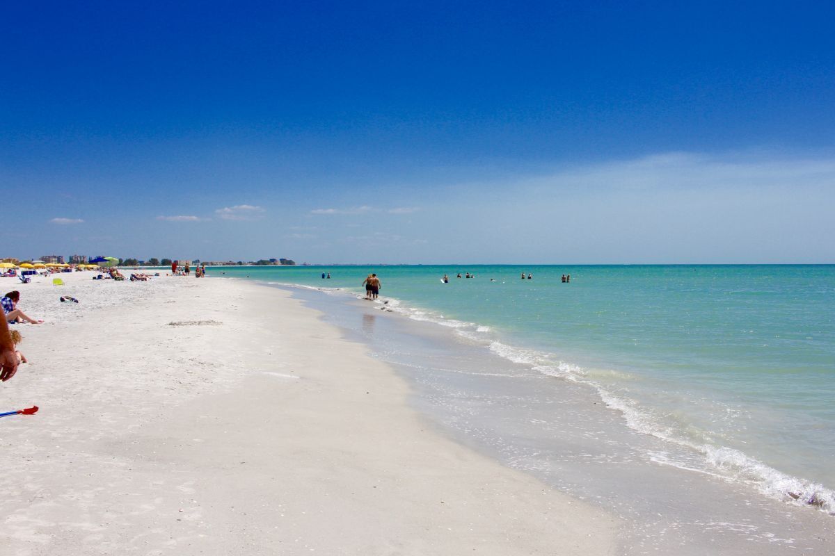 Tropical Getaway! Amazing Room | 2 Outdoor Pools | Steps from St. Pete Beach