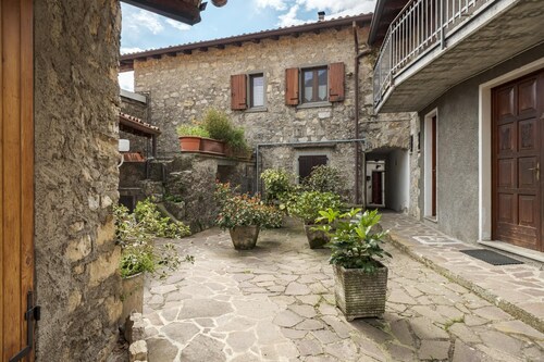 Casa del Picchio in Adrara San Martino