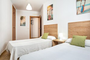2 Schlafzimmer, Bügeleisen/Bügelbrett, kostenloses WLAN, Bettwäsche