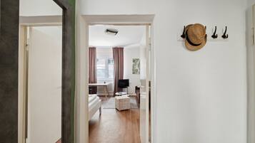 1 Schlafzimmer, Schreibtisch, Bügeleisen/Bügelbrett, WLAN