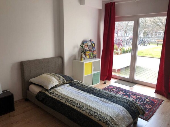 1 bedroom, iron/ironing board, travel crib, WiFi