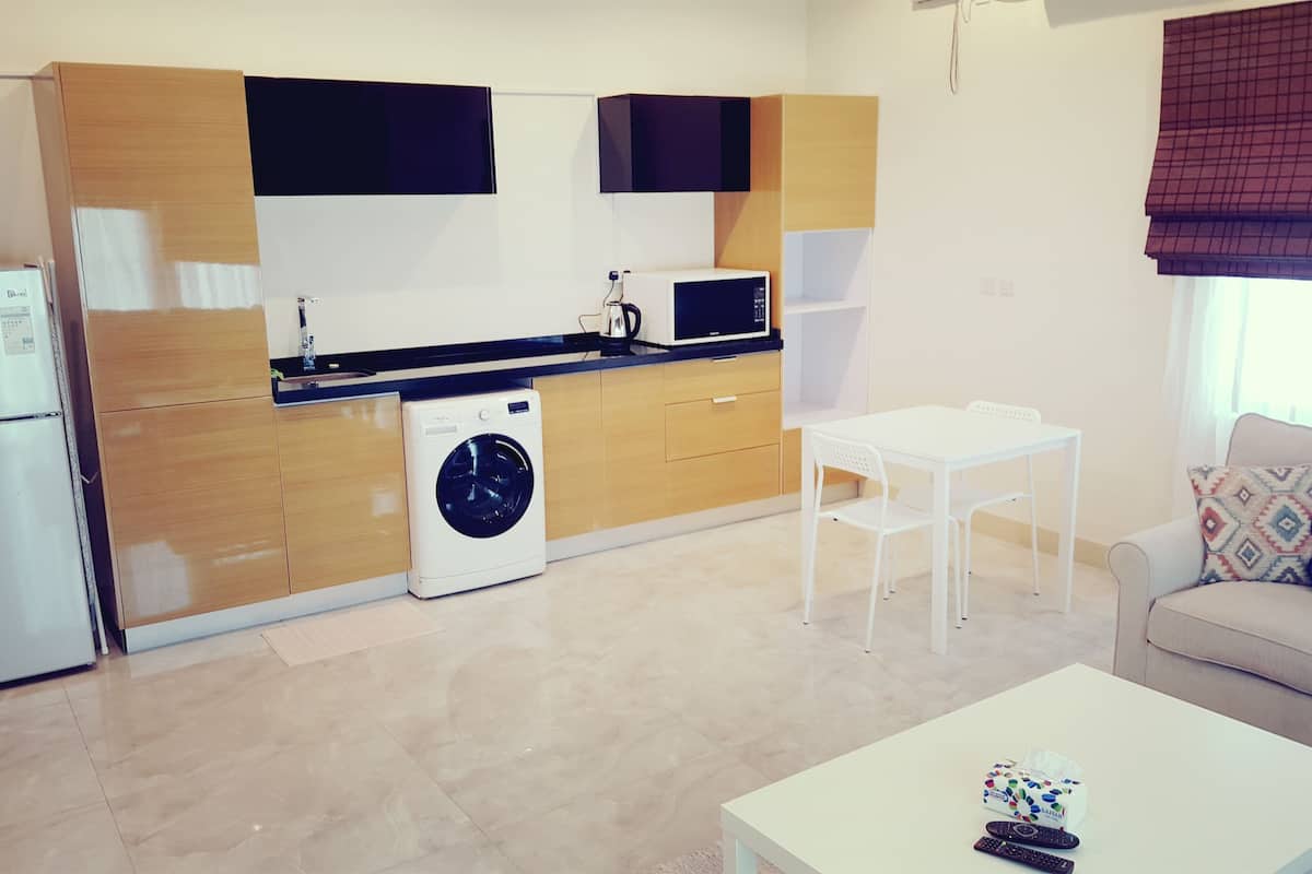 Family Apartment | Private kitchen | Full-sized fridge, microwave, oven, toaster