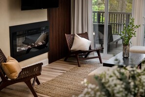 TV connectée, cheminée, baby-foot