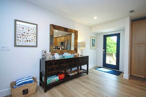 Interior - Beach House 15 - Direct gulf front home with pool and tennis (Captiva)
