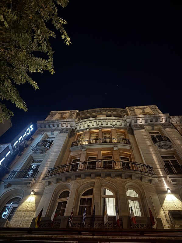 Front of property - HOTEL ILISIA (Thessaloniki)