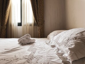 2 Schlafzimmer, Bettwäsche