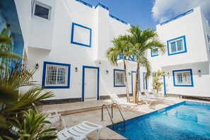 Piscine extérieure