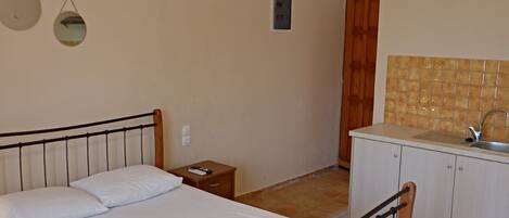 1 bedroom, free WiFi