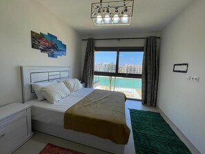 3 bedrooms, iron/ironing board, free WiFi - Marassi 3 bedroom with marina view 8g (El Alamein)