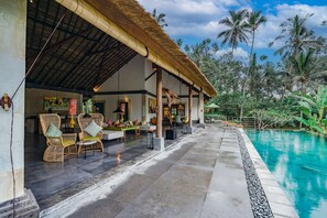 Basic Villa, Multiple Beds | Pool | Outdoor pool, an infinity pool - Villa Themma Jungle (Payangan)
