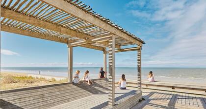 Studio rénové près de la plage avec Wi-Fi et animaux admis