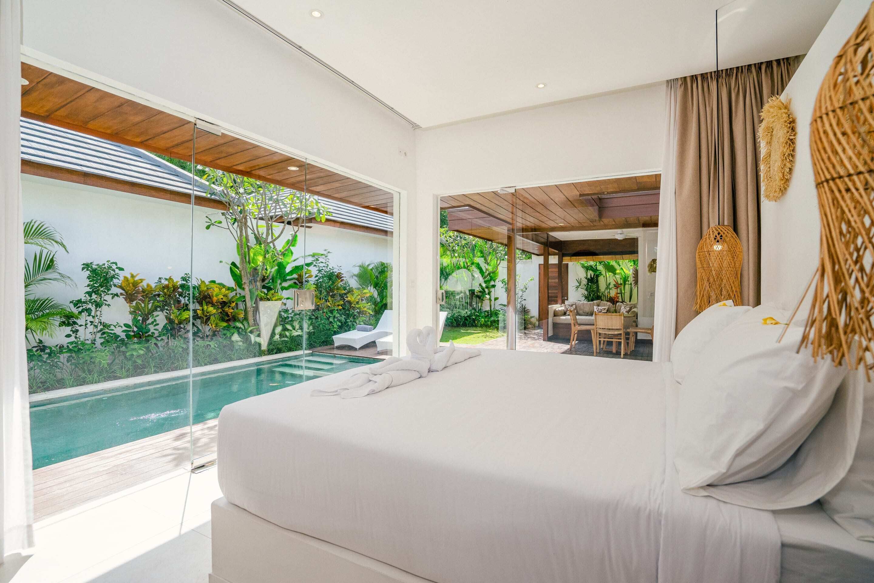 Basic Villa, Multiple Beds | 2 bedrooms, laptop workspace, iron/ironing board, bed sheets