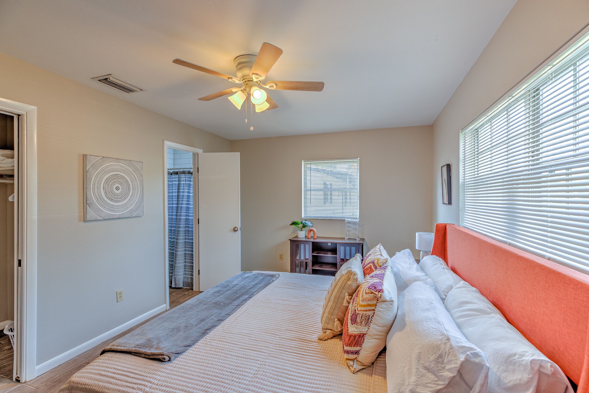 Sunny Stay Cottage by PMI