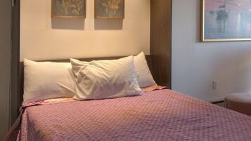 Free WiFi, bed sheets