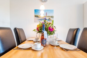 Dining - Großzügig. Garten. Zentral. ID: Mbs/22 (Westerland)