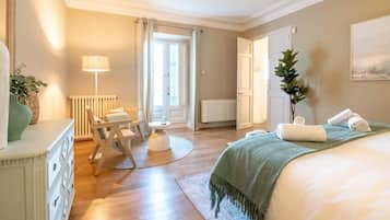 Comfort Double Room | 1 bedroom, individually decorated, individually furnished, free WiFi