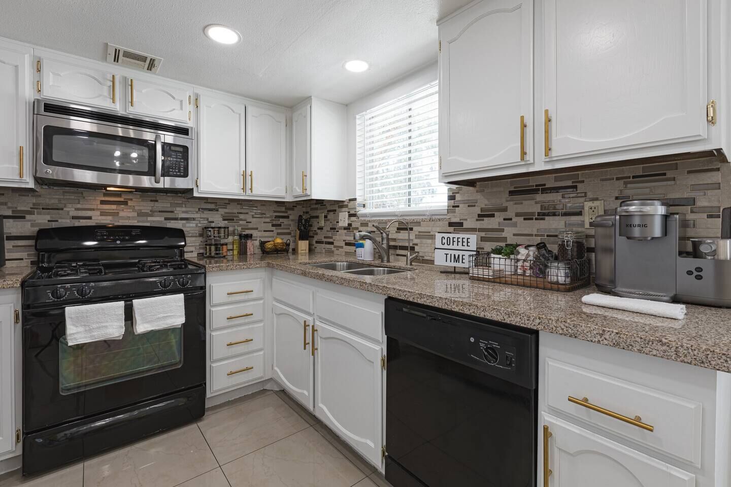 3BR Home Near Vegas Strip