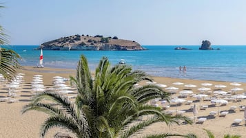Private beach, white sand, beach shuttle, sun loungers