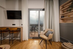 Living area - Acropolis Majestic view apartments (Athens)