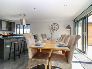 Dining - Woodend Croft (Ellon)