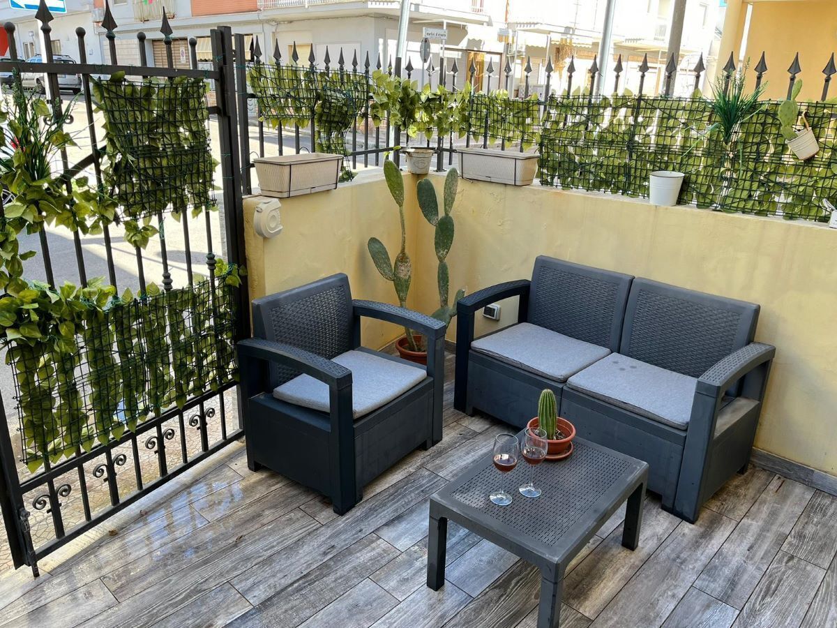 Il mare dietro l'angolo