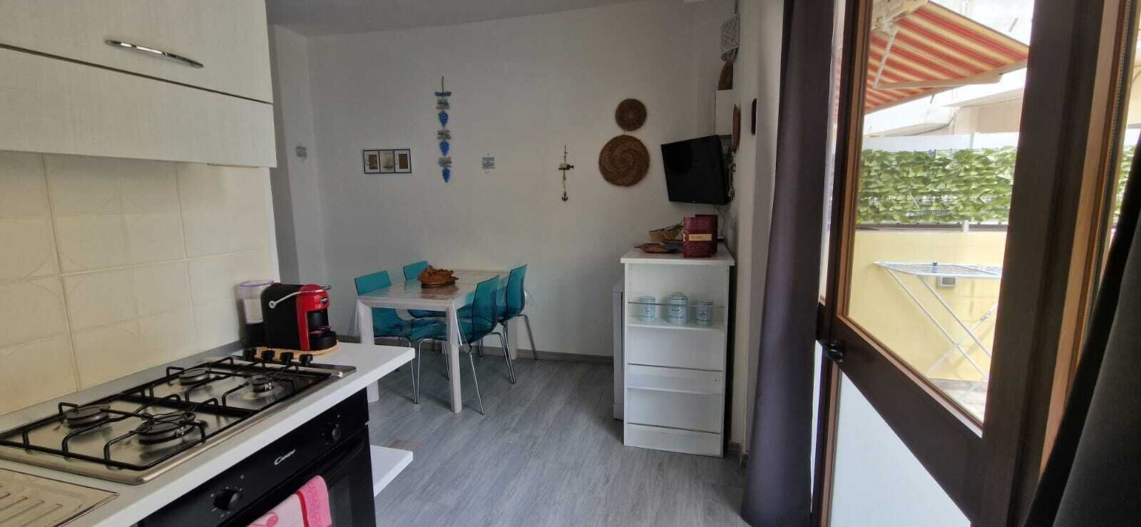 Il mare dietro l'angolo