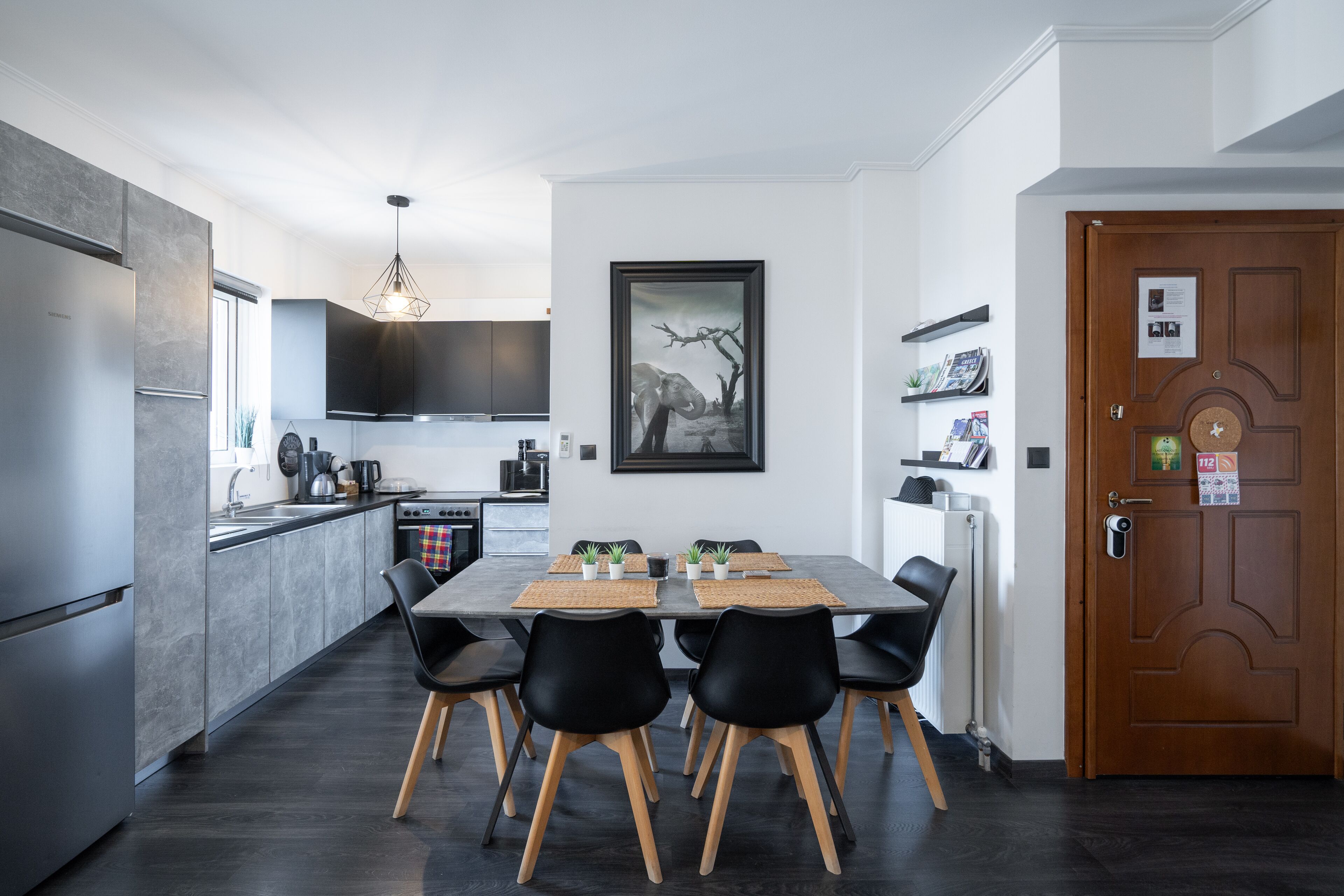Appartamento Luxury, 3 camere da letto, sauna | Pasti in camera