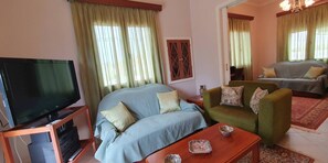 Traditional House, Multiple Beds, Mountain View | Living area | Flat-screen TV - Best House Green Home Eleofito Agrinio (Agrinio)