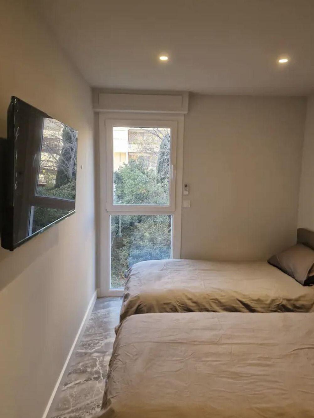 2 sovrum, strykjärn/strykbräda, gratis wi-fi och sängkläder