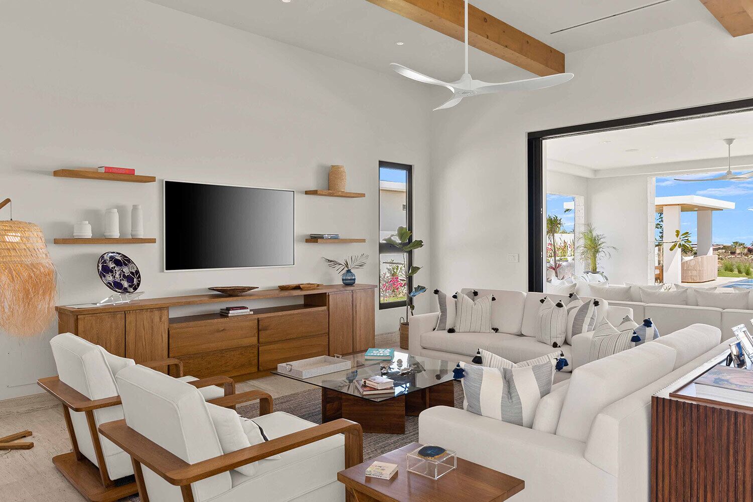 * Brand-New * Villa w/ Luxury Amenities, Golf Cart, BIG Pool Patio & Butler