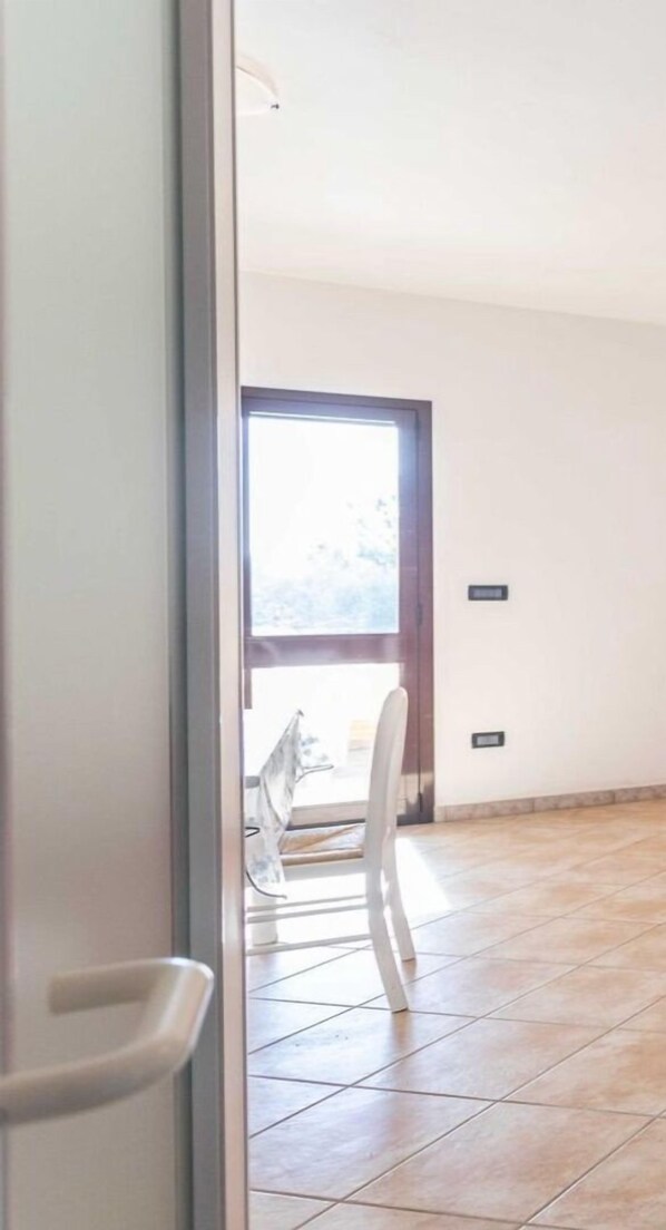 Interior - Two-room apartment Atena in Torre Vado (Torre Vado)