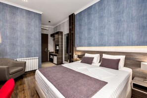 Habitació Comfort, 1 llit doble | Escriptori, habitacions insonoritzades i wifi gratuïta 