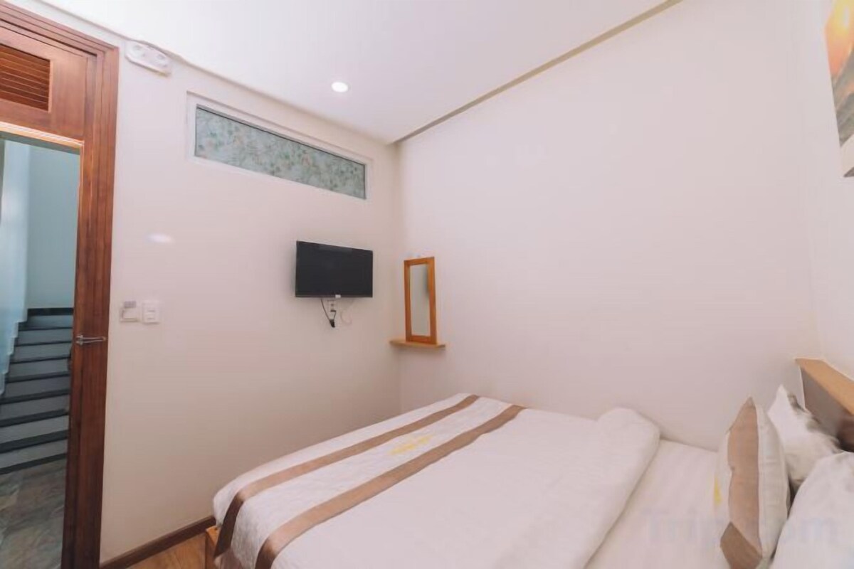 Literie de qualité, couette en duvet, lit avec matelas Select Comfort