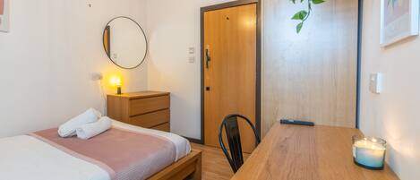 Basic Double Room | Free WiFi