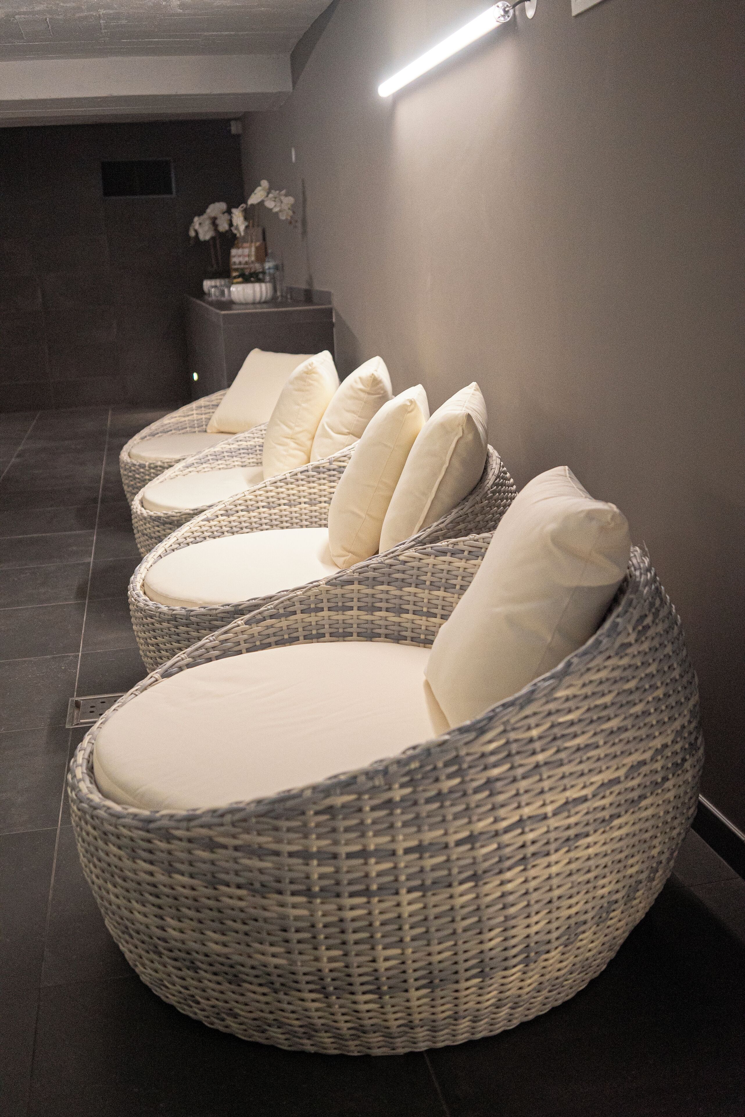 couples treatment room(s), body treatments, sports massages, body wraps