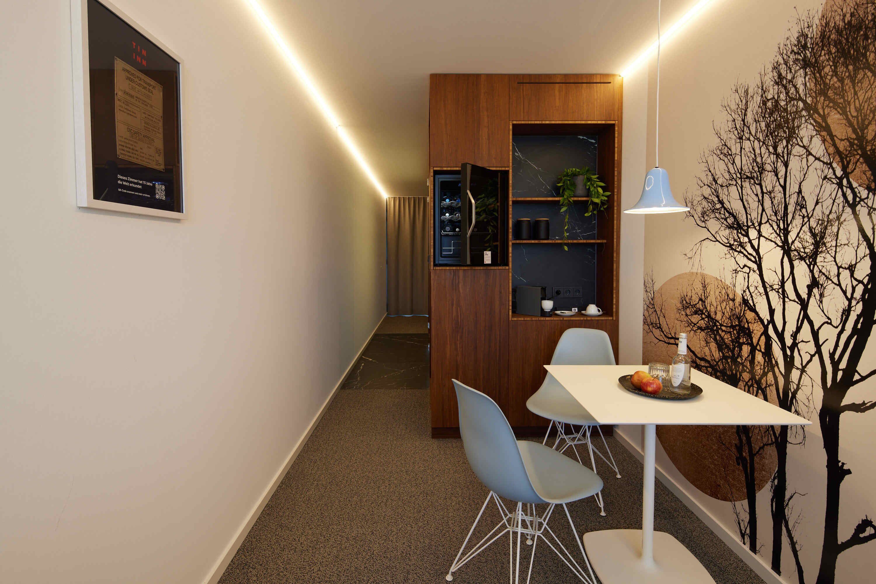 Comfort-Doppelzimmer, 1 King-Bett, Nichtraucher | Hochwertige Bettwaren, kostenlose Minibar, individuell dekoriert