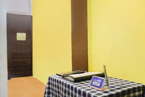 Reception - Hotel O Siantan Anambas Syariah NearHarbour Bay Ferry (Batam)