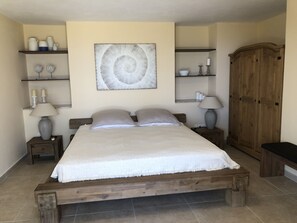 2 bedrooms, WiFi, bed sheets
