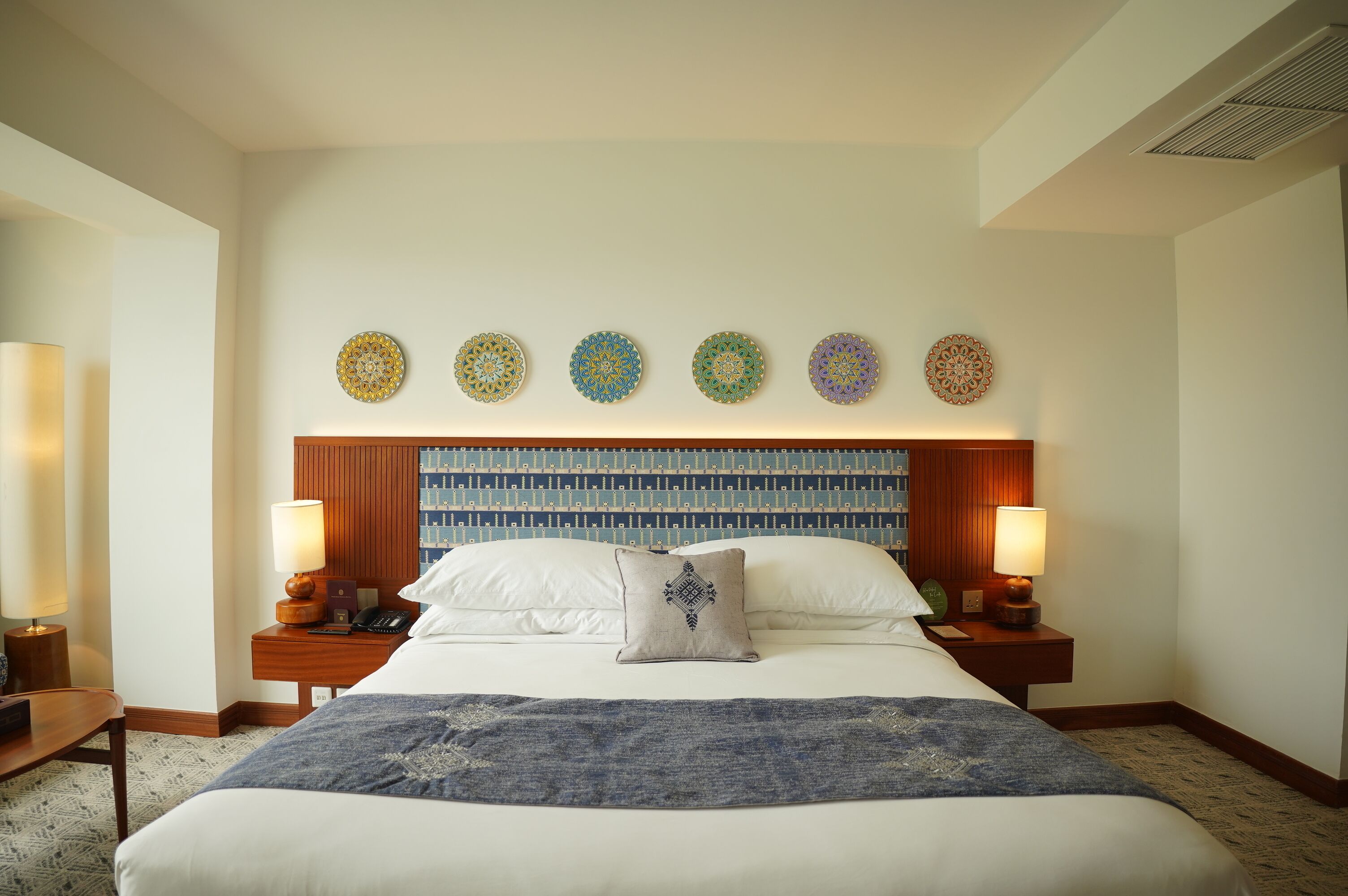 deluxe double room | in-room safe, soundproofing, iron/ironing board, free wifi