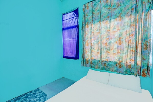Economy Double Room | Free WiFi, bed sheets
