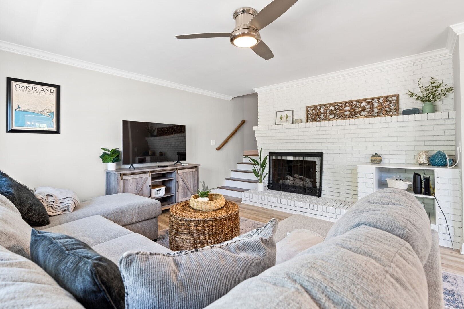 The Club House / 308 NE 59th Street - Coastal Vacation Resorts