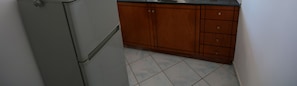 Appartment R13 | Cocina privada | Refrigerador con congelador