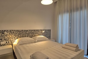 3 camere, culla da viaggio, Wi-Fi gratuito