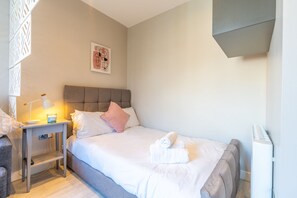 1 bedroom, free WiFi - Rosemary (Lancaster)