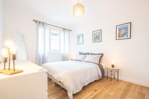 2 bedrooms, iron/ironing board, free WiFi