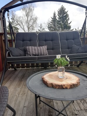 Terrace/patio - Experience the Ultimate in Comfort and Serenity (Stockholms län)