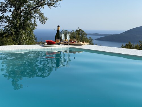 5 Luxury Contemporary Villa With Pool & Seaview - Lavender Boka Hill -brand new
