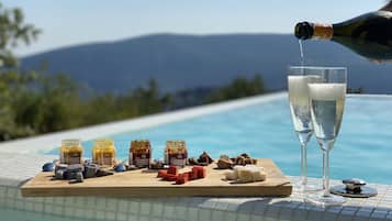 Piscine extérieure, piscine chauffée